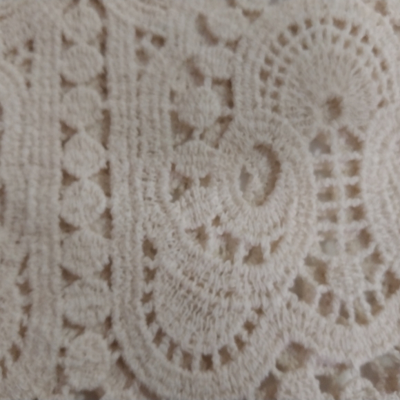 KEREN HART Women Size M Crochet Cream Lace Top - Picture 8 of 16
